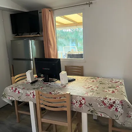 אתר קמפינג Entre Et Montagne *